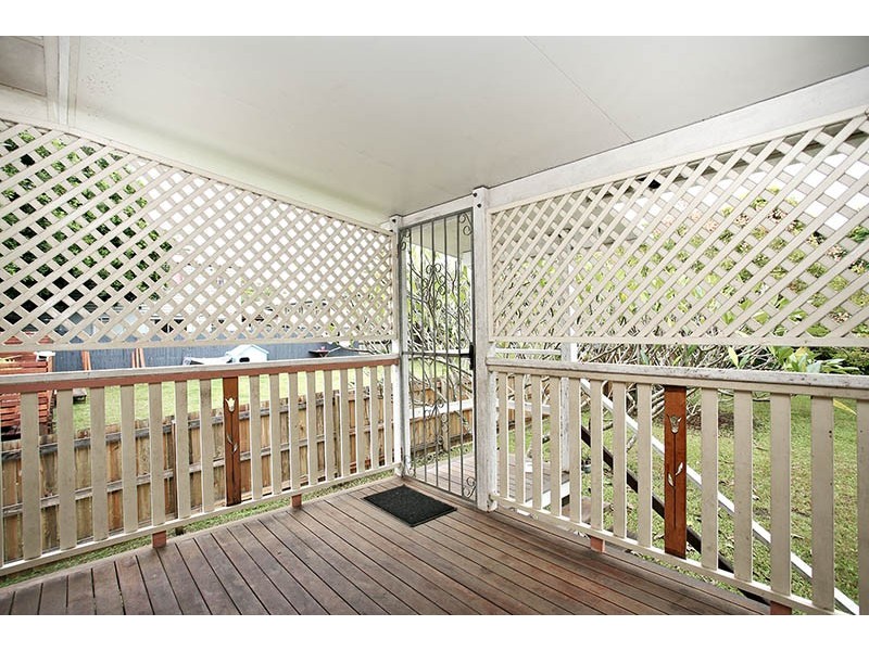 134 Broadwater Road, Mount Gravatt East QLD 4122