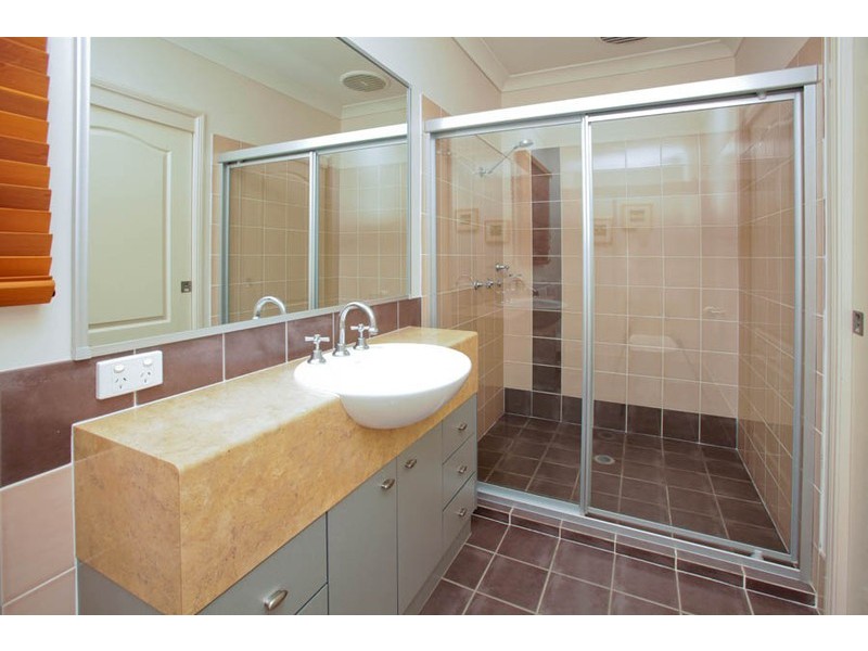 35 Mulsanne Street, Holland Park West QLD 4121