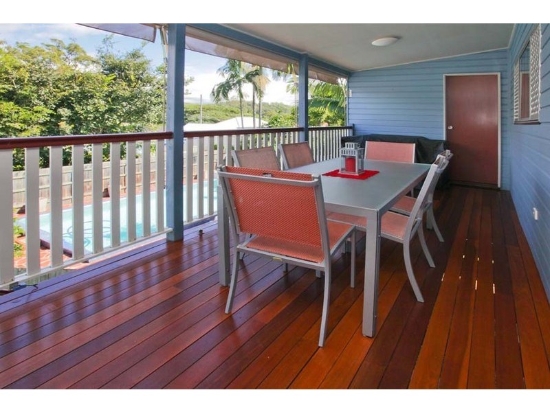 35 Mulsanne Street, Holland Park West QLD 4121