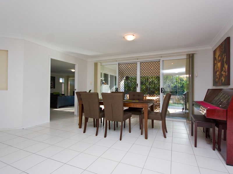 1 Spink Street, Wellington Point QLD 4160