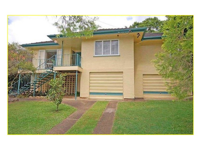 82  Hawkwood Street, Mount Gravatt East QLD 4122