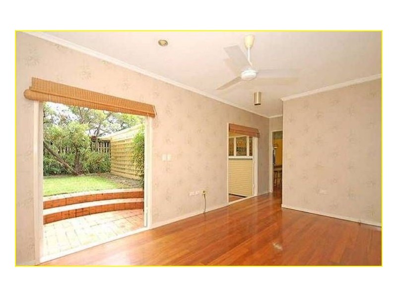 82  Hawkwood Street, Mount Gravatt East QLD 4122