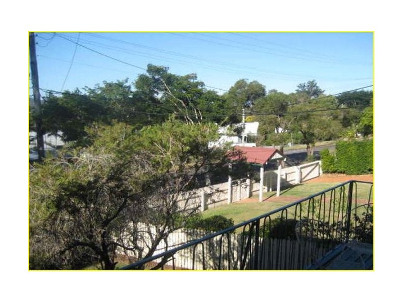 82  Hawkwood Street, Mount Gravatt East QLD 4122