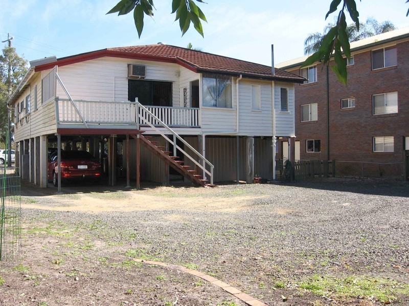 127 Riding Road, Hawthorne QLD 4171