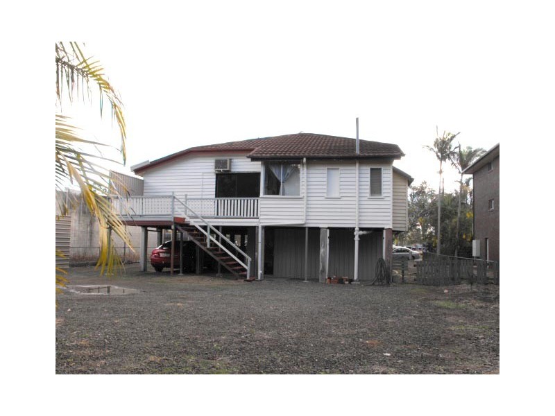 127 Riding Road, Hawthorne QLD 4171