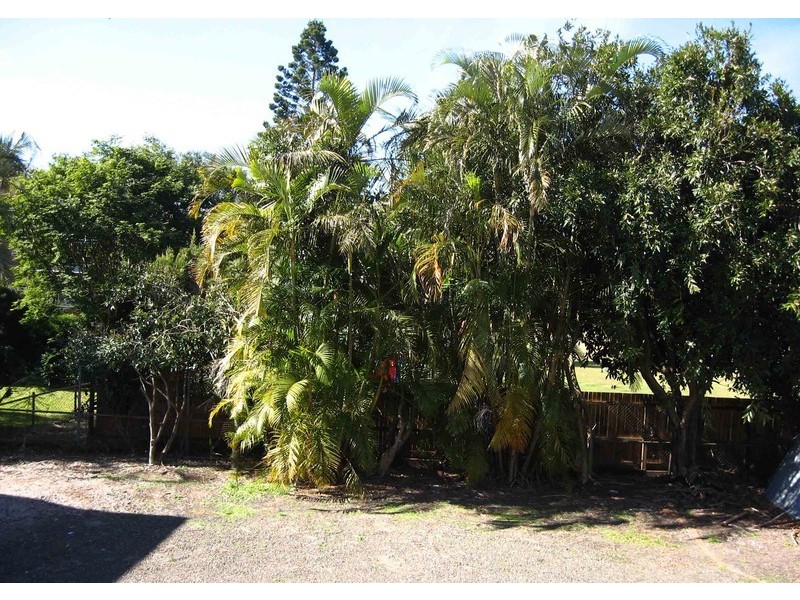 127 Riding Road, Hawthorne QLD 4171