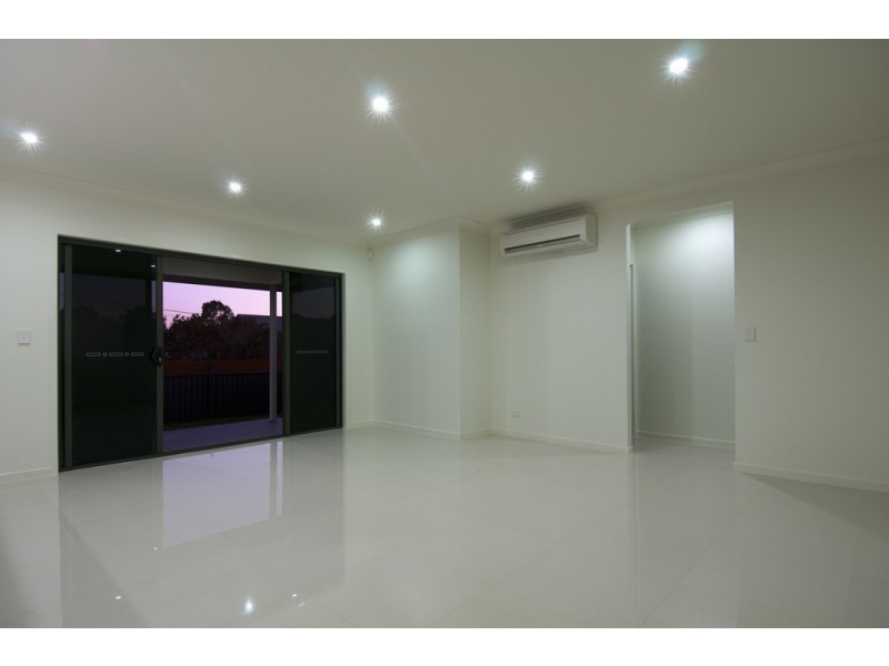 1/9 Oleander Street, Daisy Hill QLD 4127