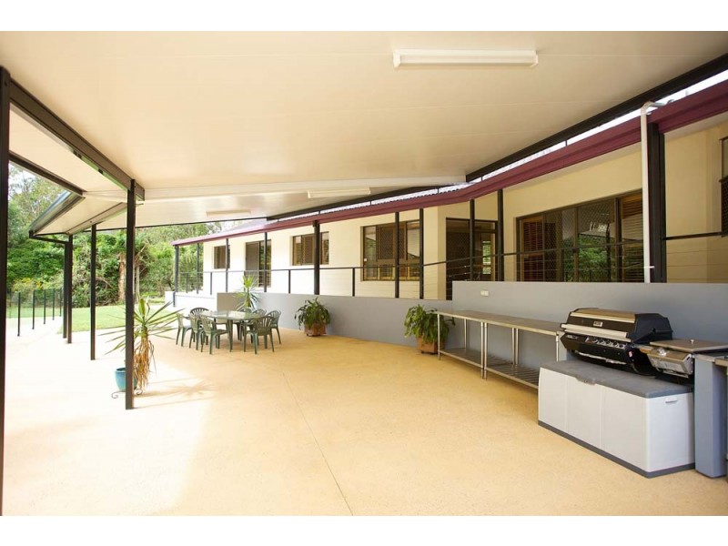 32 Oakridge Street, Burbank QLD 4156