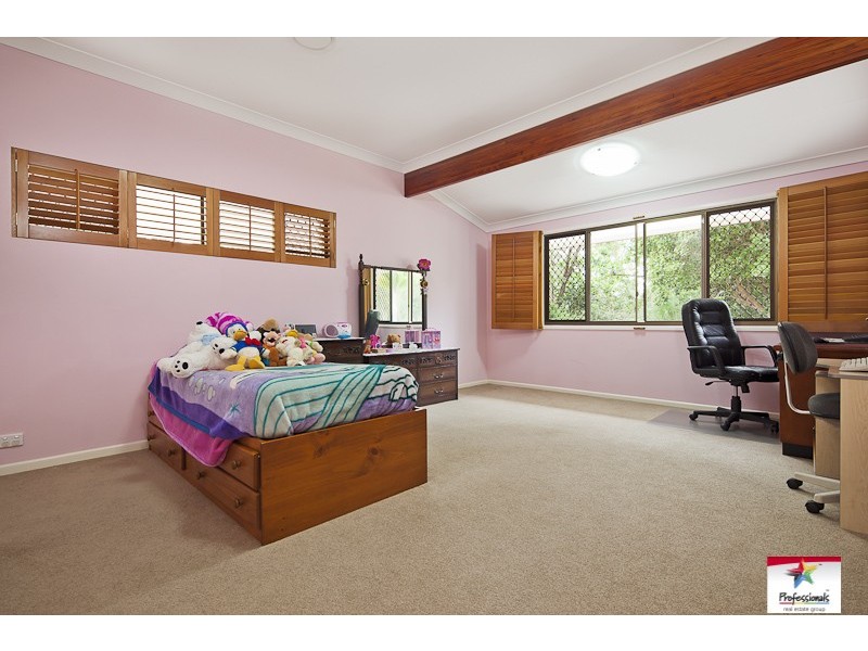 32 Oakridge Street, Burbank QLD 4156