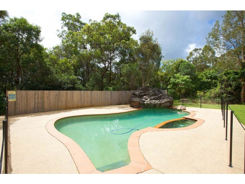 32 Oakridge Street, Burbank QLD 4156