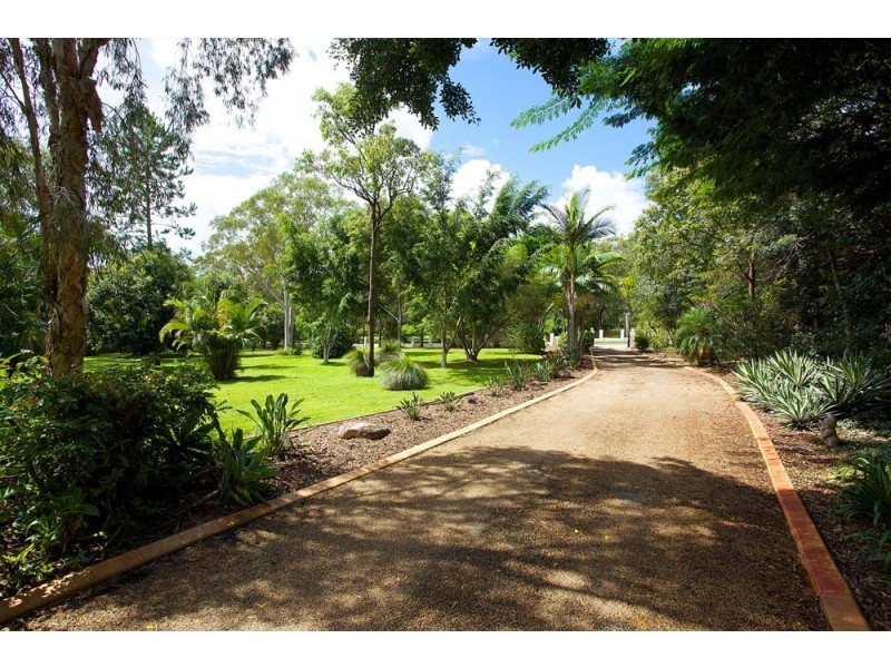 32 Oakridge Street, Burbank QLD 4156