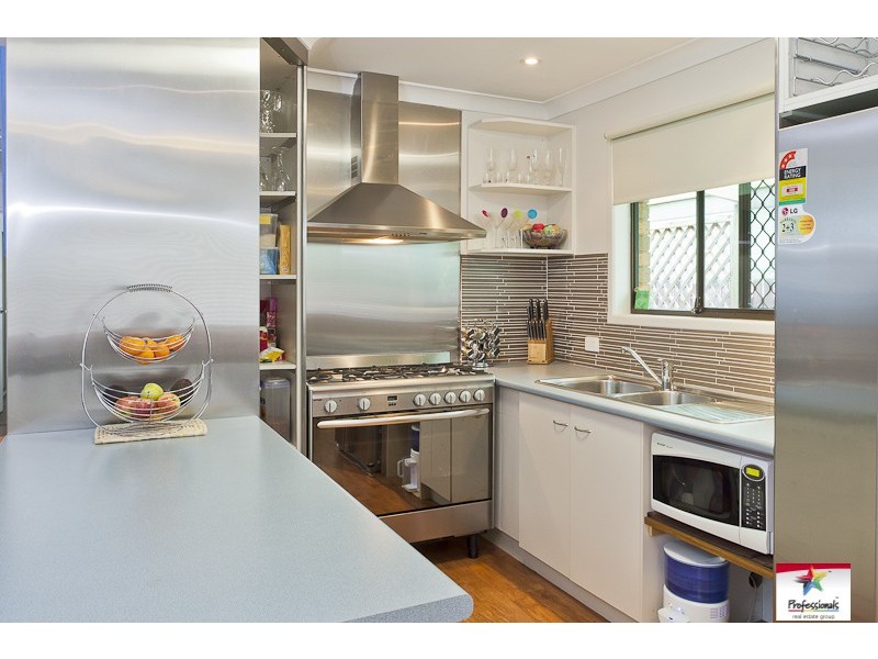 699 Main Rd, Wellington Point QLD 4160