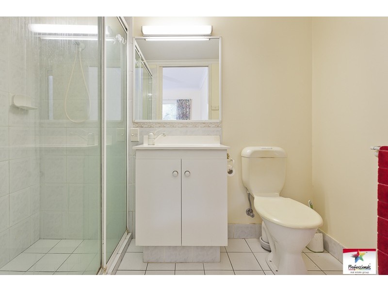 UNIT 4/26 CRUMP ST, Holland Park West QLD 4121