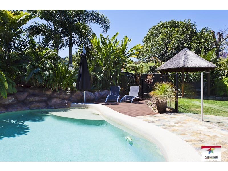 100 Canterbury Street, Mount Gravatt East QLD 4122