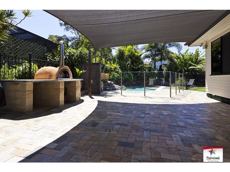 100 Canterbury Street, Mount Gravatt East QLD 4122