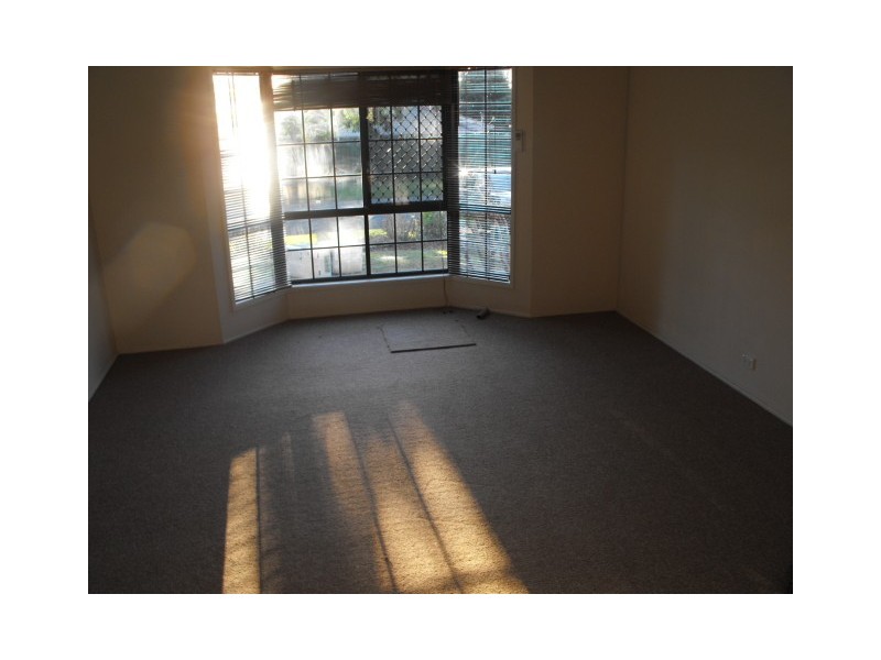 1 Angelica Place, Forest Lake QLD 4078