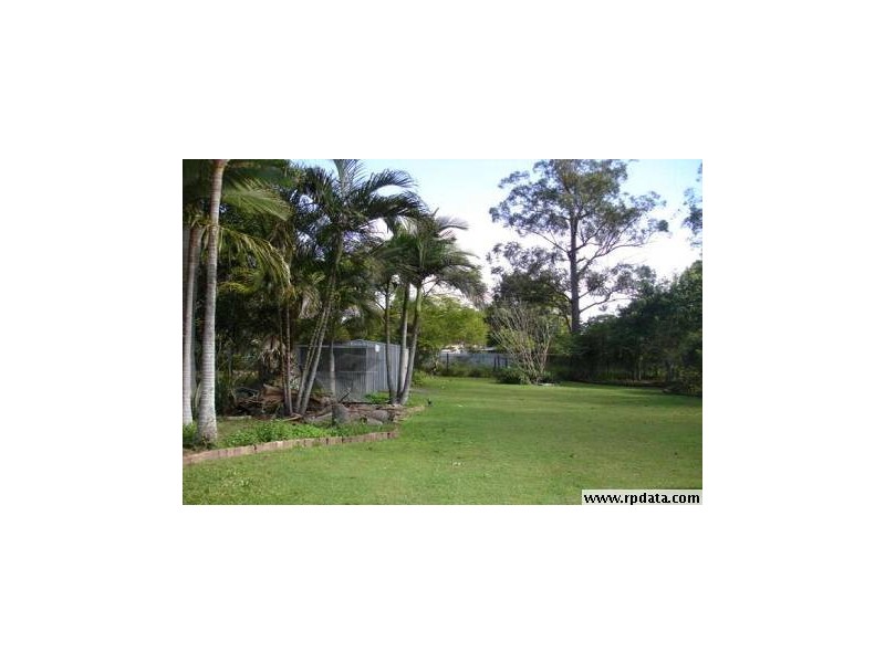 6 Emerald Street, Marsden QLD 4132