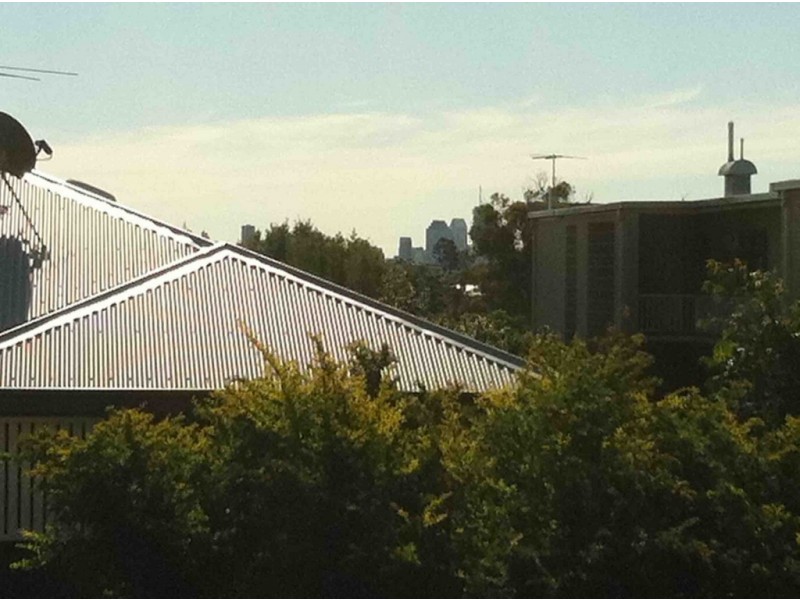 UNIT 2, 19 CROWN ST, Holland Park West QLD 4121