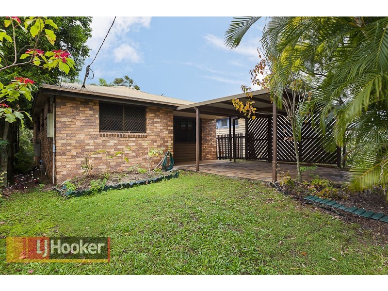 40 CEDAR ST, Greenslopes QLD 4120