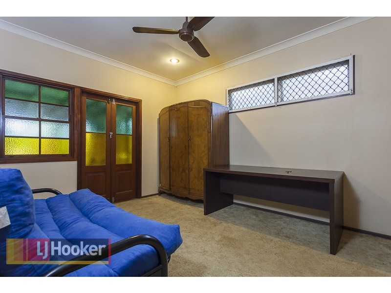 40 CEDAR ST, Greenslopes QLD 4120