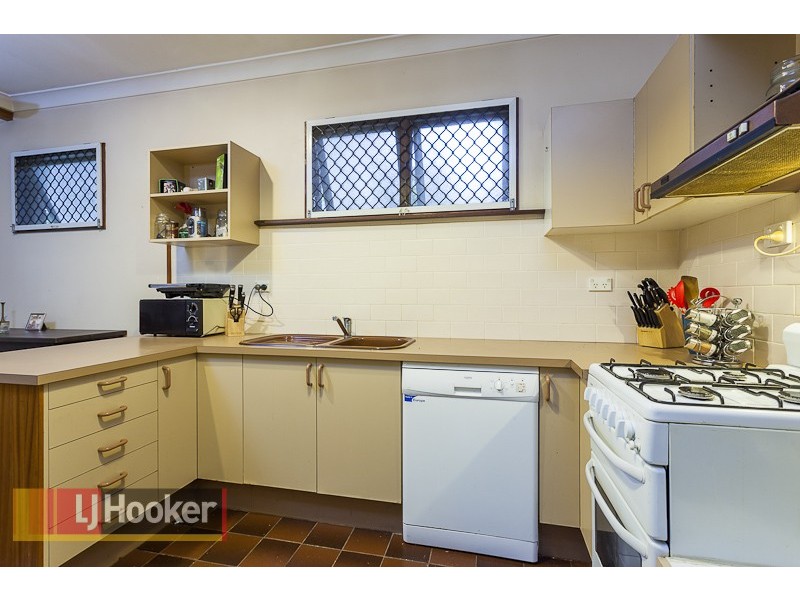 40 CEDAR ST, Greenslopes QLD 4120