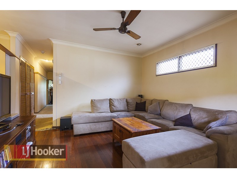 40 CEDAR ST, Greenslopes QLD 4120
