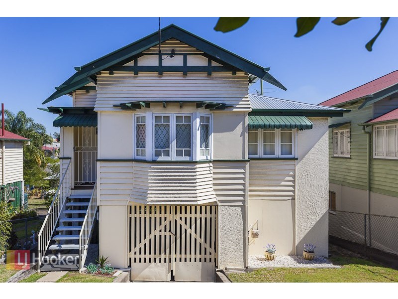 33 EMPEROR ST, Annerley QLD 4103