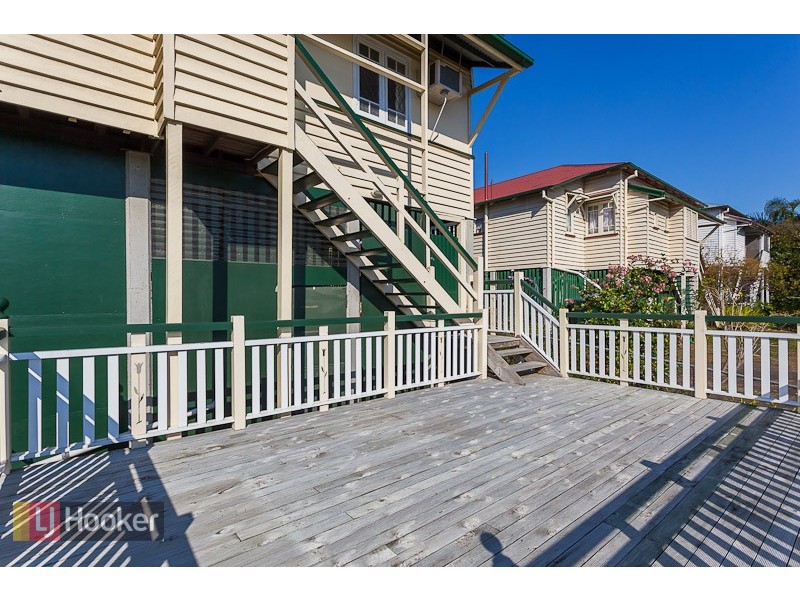 33 EMPEROR ST, Annerley QLD 4103