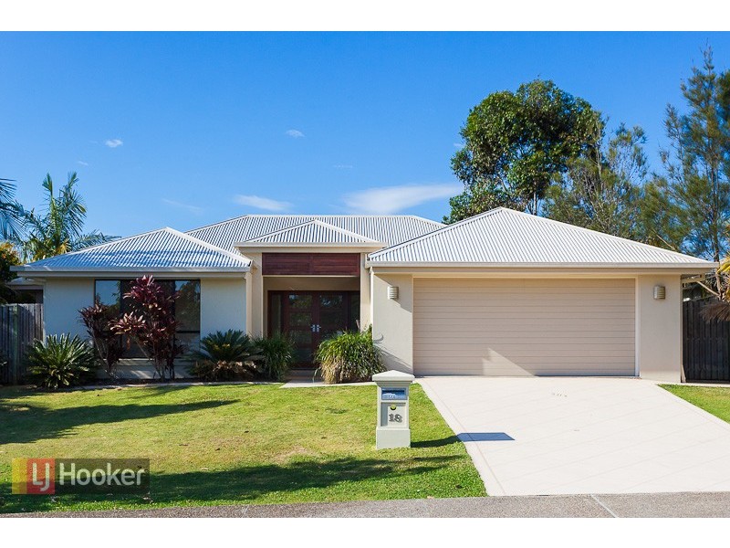 18 RAGAMUFFIN DRIVE WEST, Coomera Waters QLD 4209