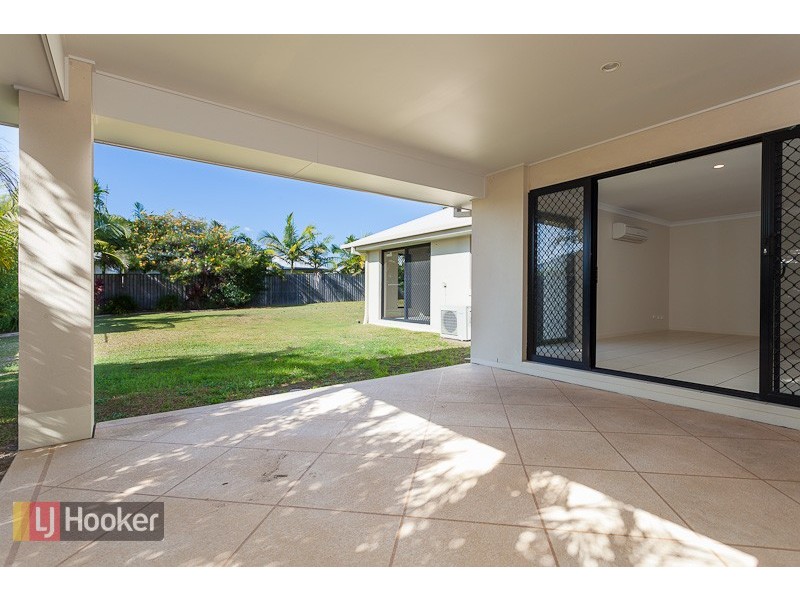 18 RAGAMUFFIN DRIVE WEST, Coomera Waters QLD 4209