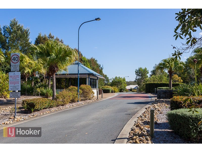 18 RAGAMUFFIN DRIVE WEST, Coomera Waters QLD 4209