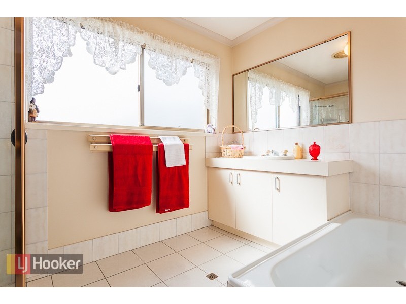 26 PINEWOOD COURT, Algester QLD 4115