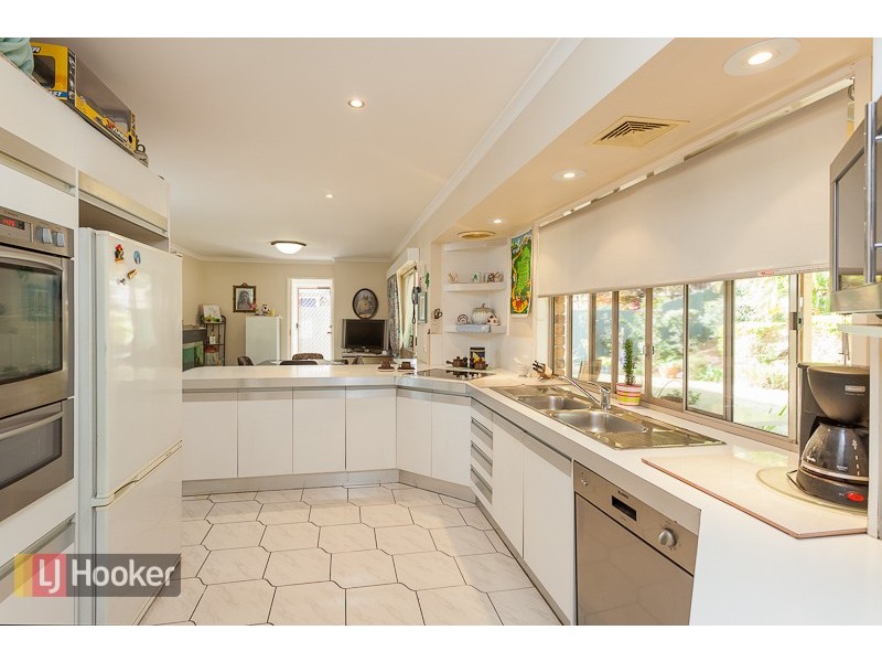 26 PINEWOOD COURT, Algester QLD 4115