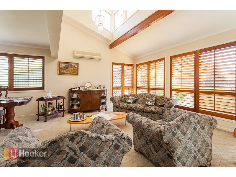 26 PINEWOOD COURT, Algester QLD 4115