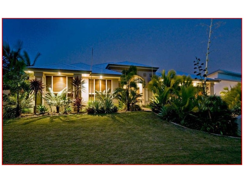 24 RAGAMUFFIN DRIVE WEST, Coomera Waters QLD 4209