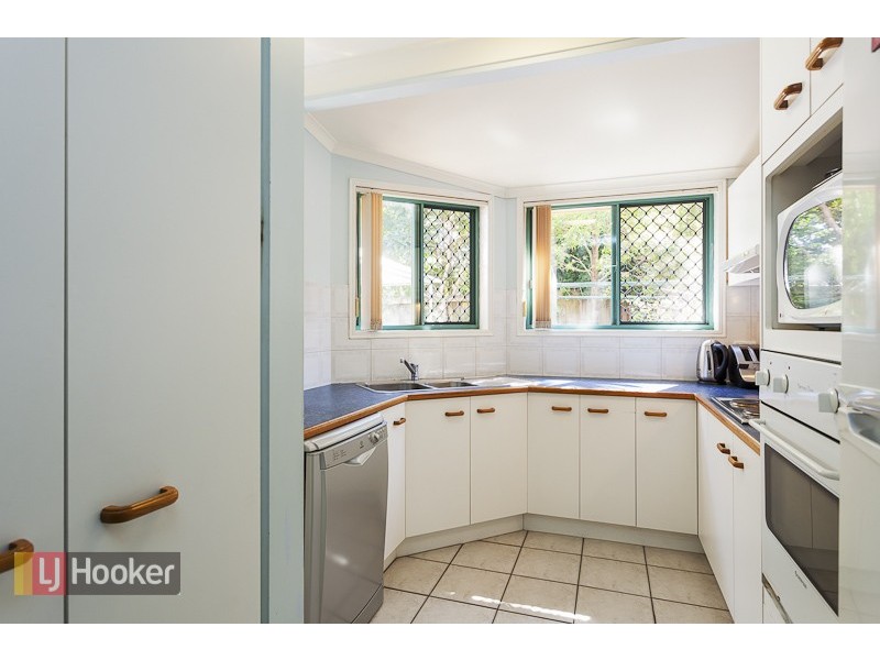 11, 20 THURSTON RD, Belmont QLD 4153