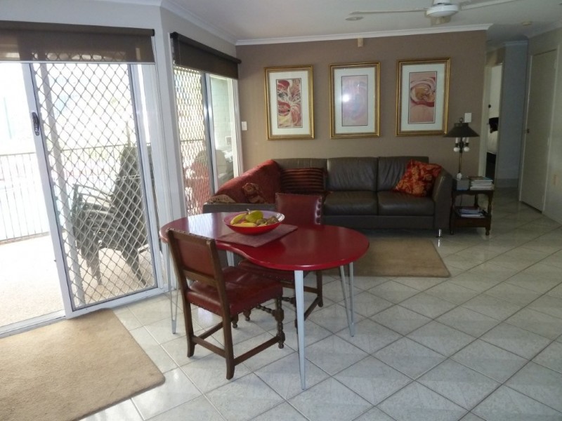 27 PINEWOOD COURT, Algester QLD 4115