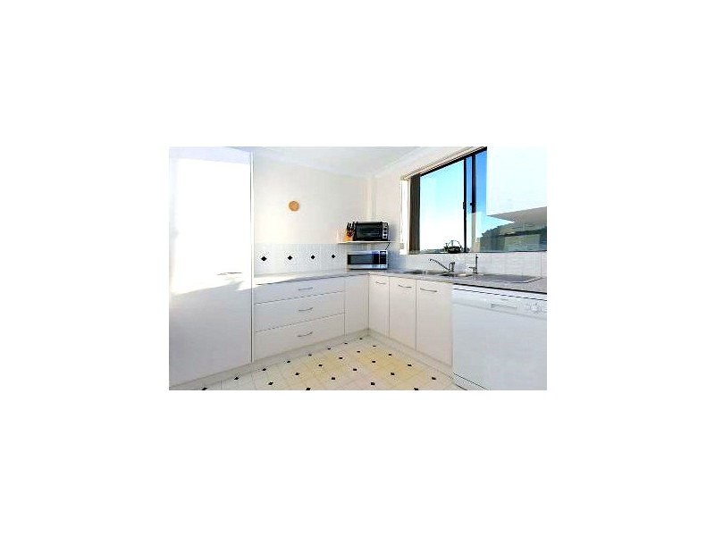 361 Cornwall St, Greenslopes QLD 4120