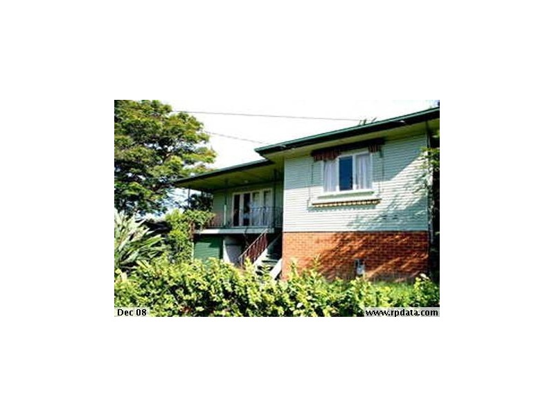 106 Marshall Road, Holland Park West QLD 4121