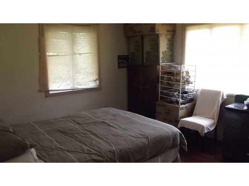 106 Marshall Road, Holland Park West QLD 4121