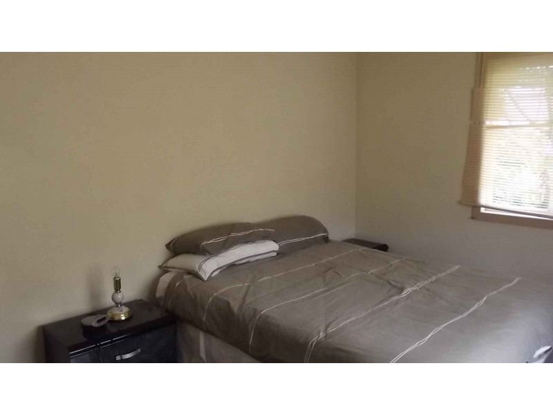 106 Marshall Road, Holland Park West QLD 4121