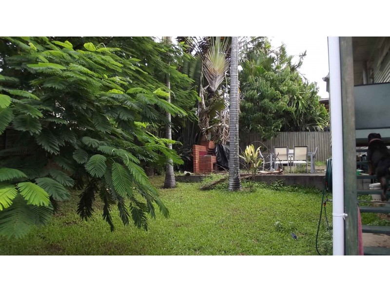 106 Marshall Road, Holland Park West QLD 4121