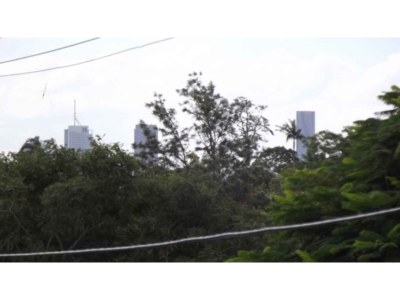 106 Marshall Road, Holland Park West QLD 4121