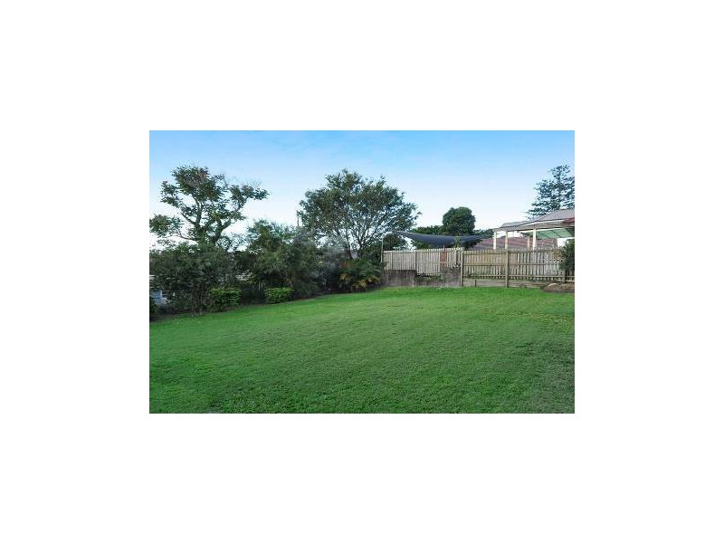 40 Percival Terrace, Holland Park QLD 4121