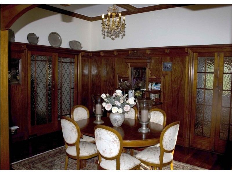 35 Percival Terrace, Holland Park QLD 4121