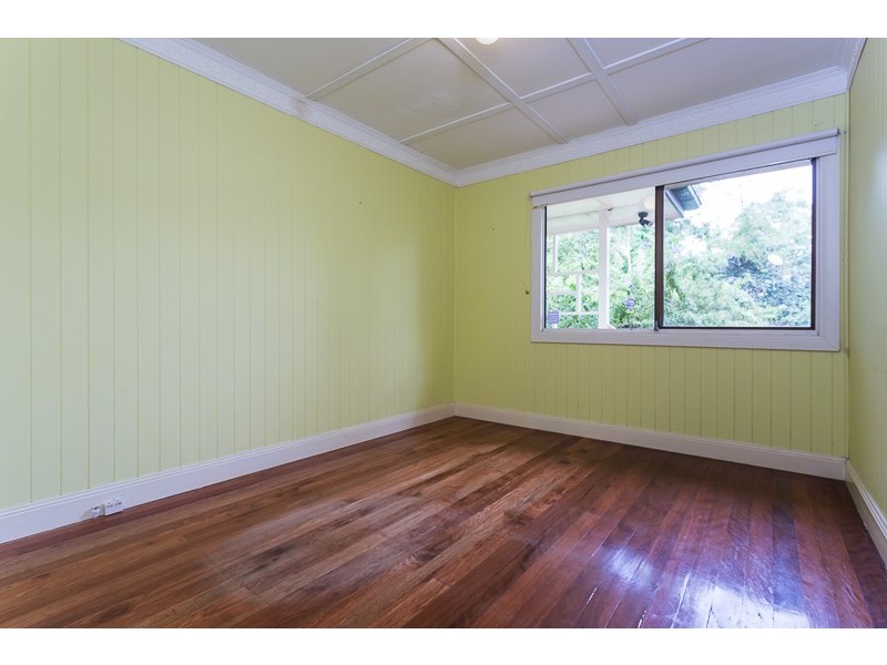 41 Turquoise Street, Holland Park QLD 4121