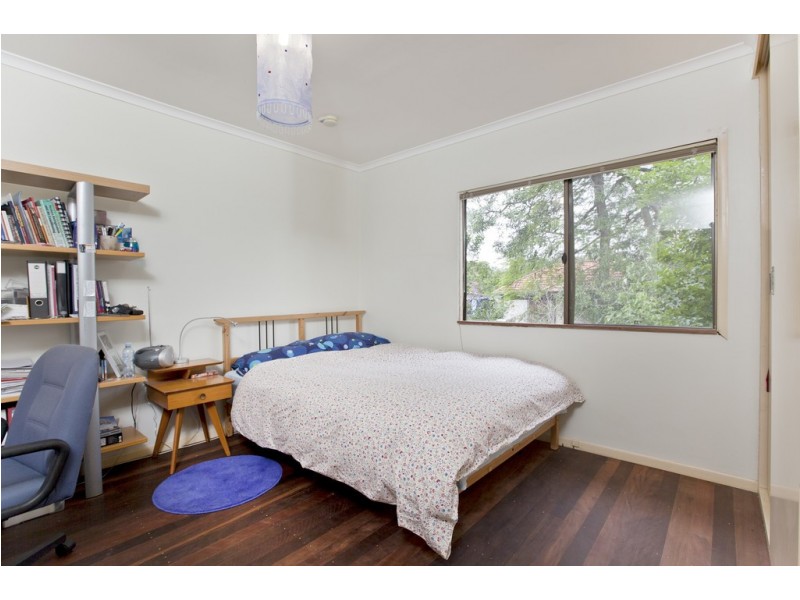 15 Dunrod Street, Holland Park West QLD 4121