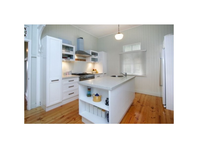 Greenslopes QLD 4120