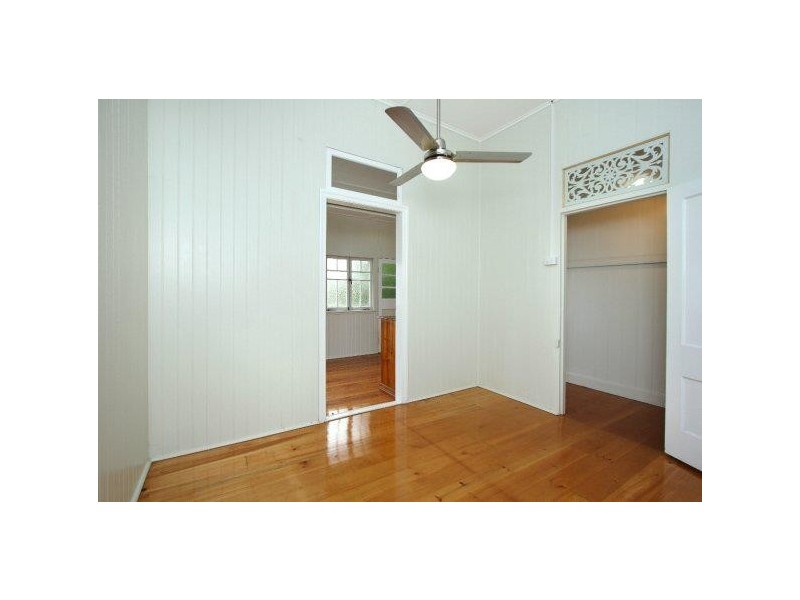 Greenslopes QLD 4120