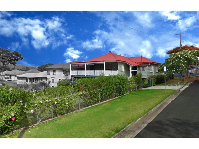 Holland Park West QLD 4121